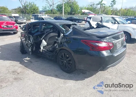 2017 Nissan Altima 2.5 Sr z USA, uszkodzony, nr VIN 1N4AL3AP9HC272121